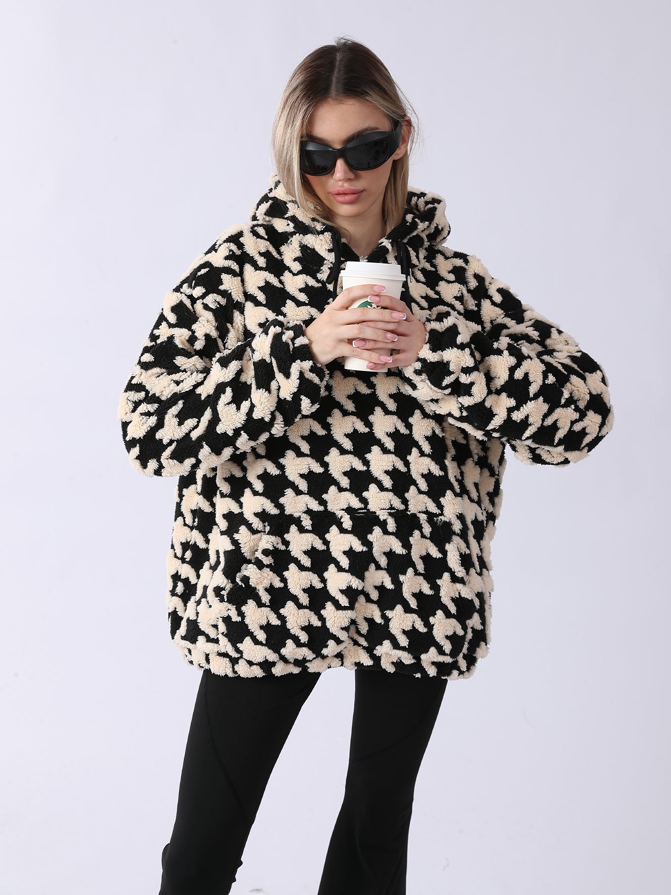 Celynia Soft Essential Hoodie 18344929
