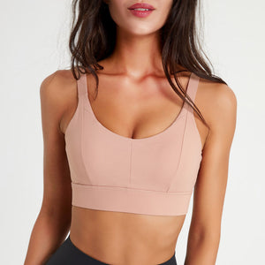 Celynia Seamless Shock-Absorbing Compressive Bra , Integrated Cup Design, Suitable For , And With Beautiful Back Design