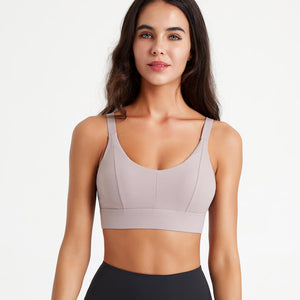 Celynia Seamless Shock-Absorbing Compressive Bra , Integrated Cup Design, Suitable For , And With Beautiful Back Design