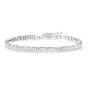 Tennis Choker lifestyle image, tight fit jewelry