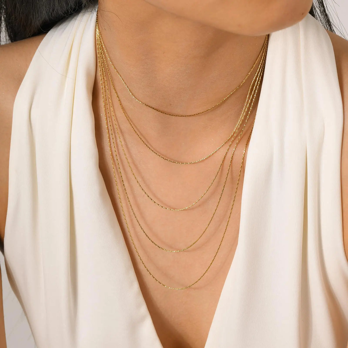 Close-up detail of Minimalist Layered showing craftsmanship