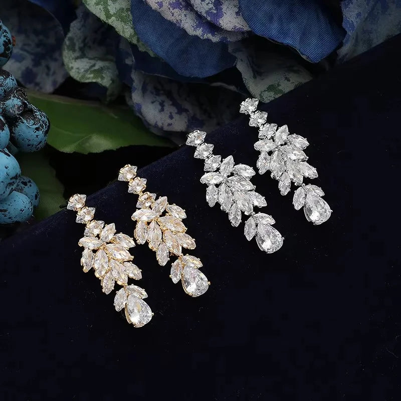 Wedding Set from angle showing gift box set design